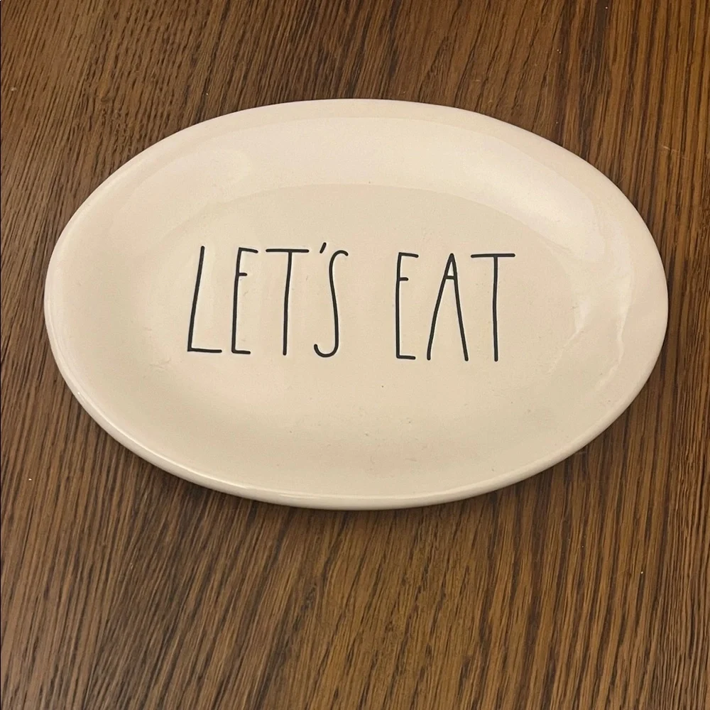 Rae Dunn Cream 'Let's Eat' Oval Plate - Picture 1 of 2